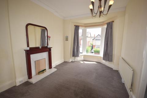 2 bedroom flat to rent, Derbe Road,  Lytham St. Annes, FY8