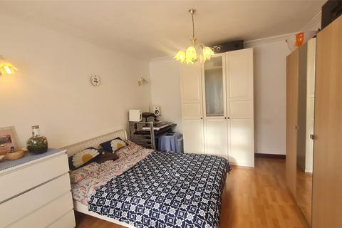 undefined, Brunswick Road, Ealing, London, W5