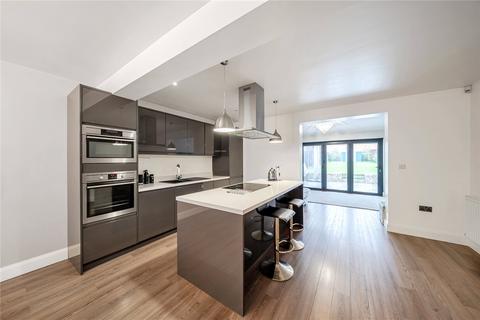 3 bedroom semi-detached house for sale, Denham Way, Maple Cross, Rickmansworth
