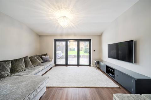 3 bedroom semi-detached house for sale, Denham Way, Maple Cross, Rickmansworth