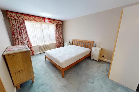2 bedroom flat to rent, Furze Hill, Hove, BN3