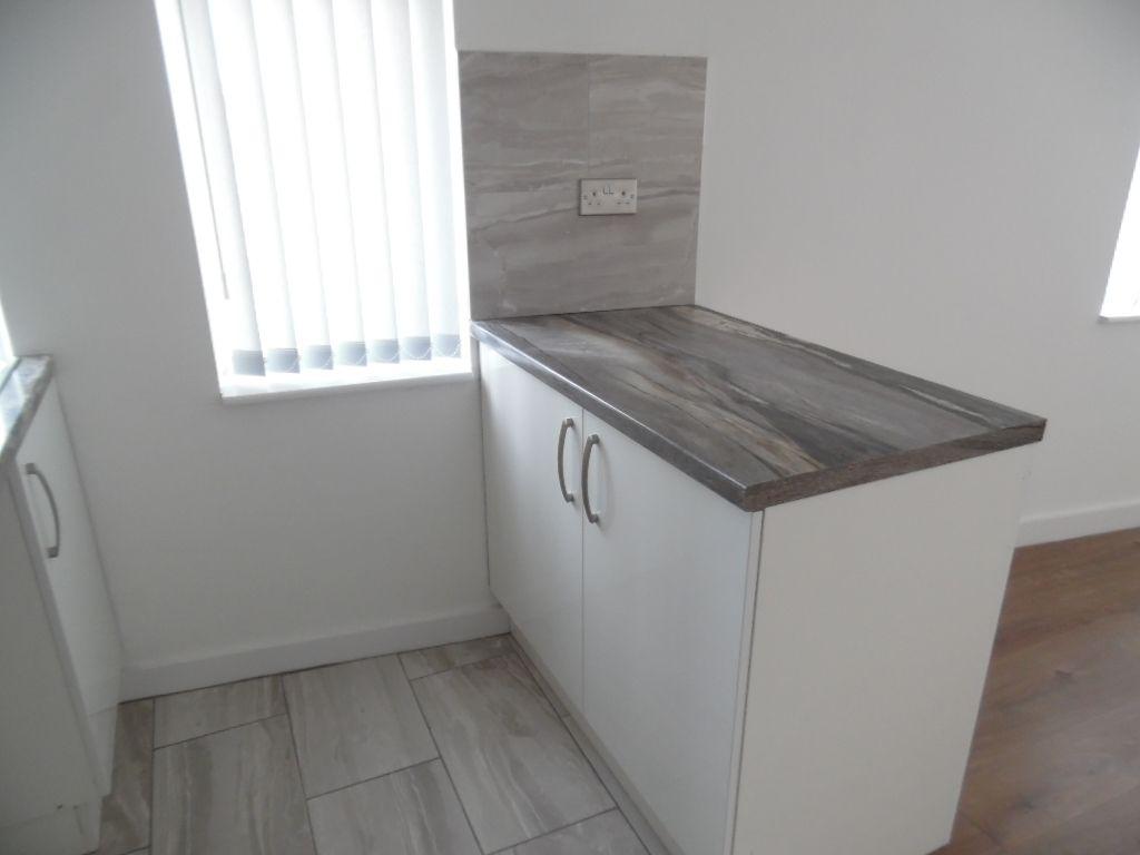 Apartment in Sefton, Seaforth - View 3