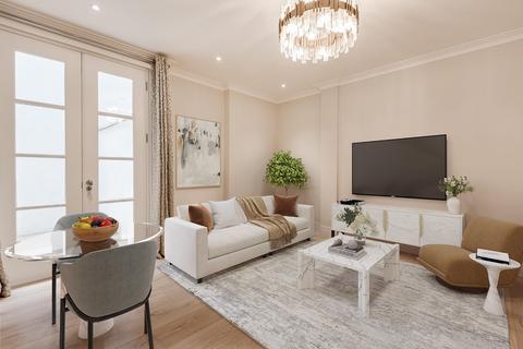 Studio to rent, Queens Gate, South Kensington, London