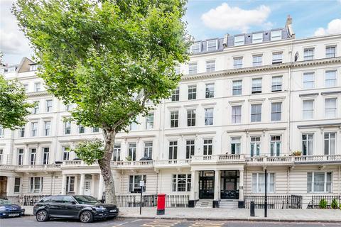 2 bedroom flat to rent, Queens Gate, South Kensington, London