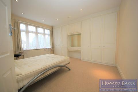 5 bedroom semi-detached house to rent, Hendon, London