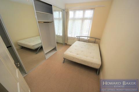 5 bedroom semi-detached house to rent, Hendon, London