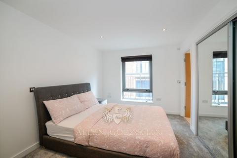 2 bedroom flat to rent, Steward Street, Liverpool Street E1 6FQ