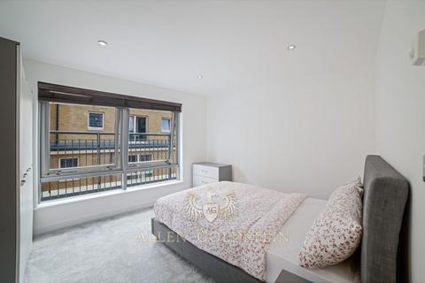 2 bedroom flat to rent, Steward Street, Liverpool Street E1 6FQ