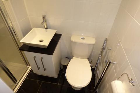 1 bedroom in a house share to rent, Room 5, 26 Queens Road
