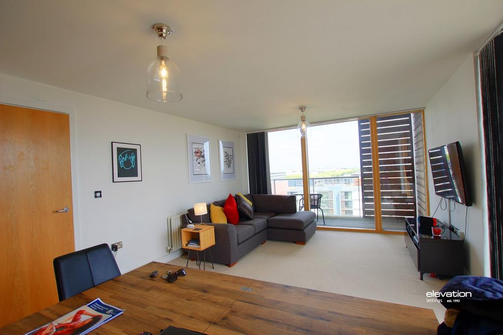 Living room / Dining