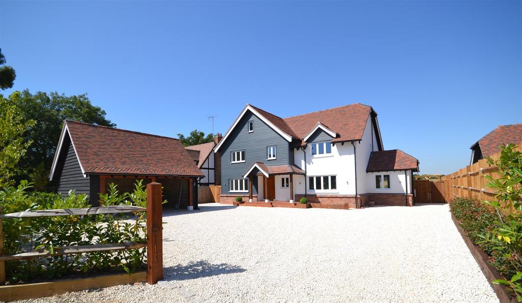 Stoney Hills, BurnhamonCrouch 4 bed detached house £950,000