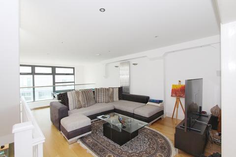 3 bedroom apartment for sale - Meridian Point, Creek Road, London, SE8