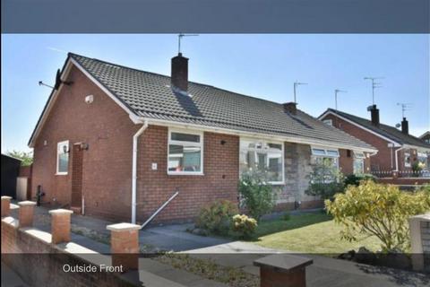 3 bedroom semi-detached bungalow to rent, Ling Drive, Manchester, Lancashire, M46