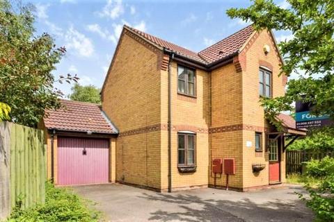 3 bedroom detached house to rent, St Helens Grove, Monkston