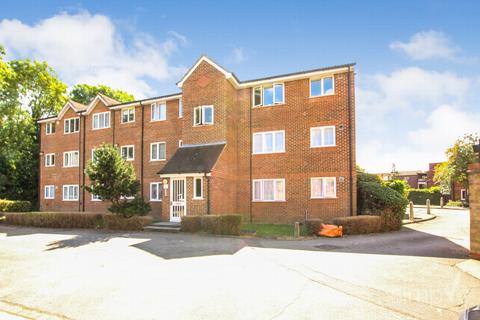 undefined, Dehavilland Close, Northolt, UB5