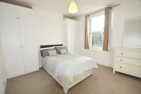 undefined, Clarence Road, Chiswick, London W4 3AS