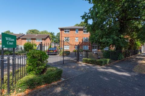 2 bed flat/apartment for rent in Guildford Road East, Farnborough, GU14