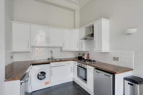 undefined, First Floor Flat South (Flat ), Saville Place, BS8