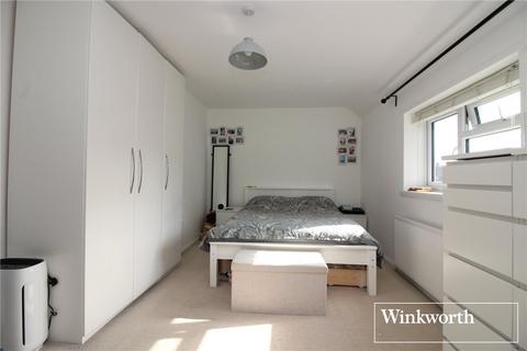 30 Knebworth Path, Borehamwood, WD6 2QW