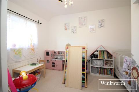 30 Knebworth Path, Borehamwood, WD6 2QW