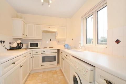 2 bedroom apartment to rent, Camberley, Surrey