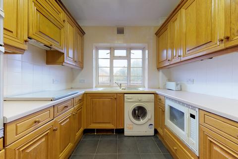 2 bedroom flat to rent, Bracklyn Court, Wimbourne Street, Hoxton, London