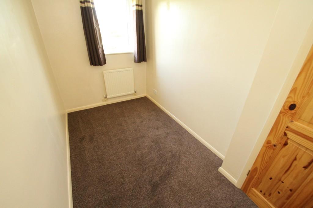 Best Close, Wigston – další