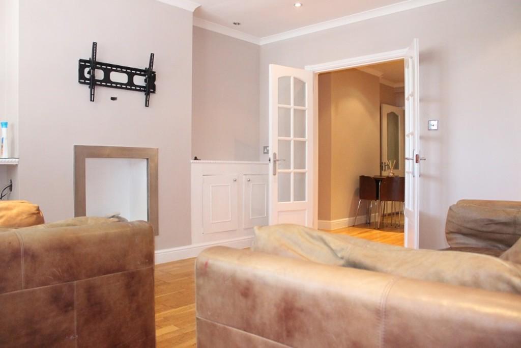 Apartment in Harrow - View 5