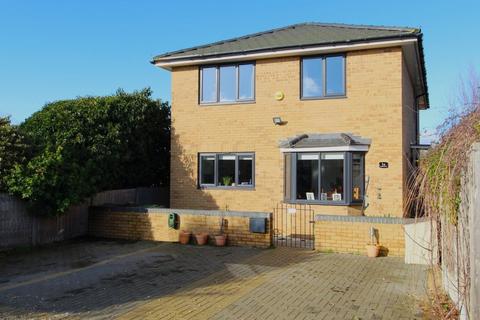 4 bedroom detached house for sale, Brickhill Road, Sandy