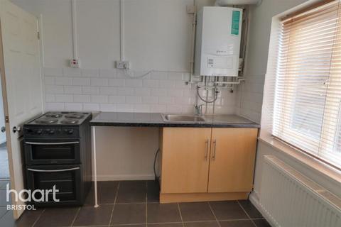 3 bedroom maisonette to rent, Cranleigh Court Road, Bristol