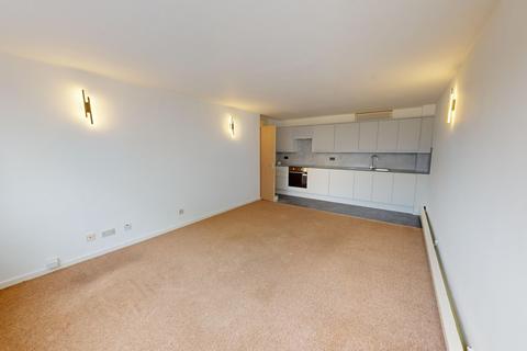 3 bedroom flat to rent, Eaton Road, Hove, BN3