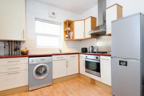 2 bedroom apartment to rent, Bird In Bush Road, Peckham SE15