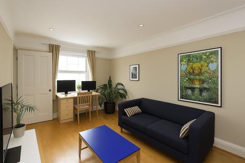 undefined, Cavendish Place, Cambridge, Cambridgeshire