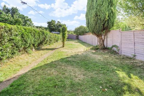 20 James Road, Peasmarsh, Guildford, GU3 1NF