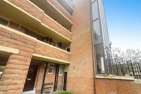 Minster Court, Edge Hill, Liverpool, L7