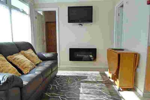3 bedroom chalet for sale, Carmarthen Bay Holiday Park, , Kidwelly, Carmarthenshire. SA17 5HQ