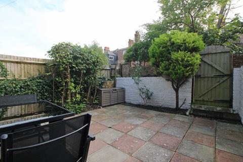 2 bedroom terraced house for sale, Greys Road, Eastbourne, BN20 8AZ