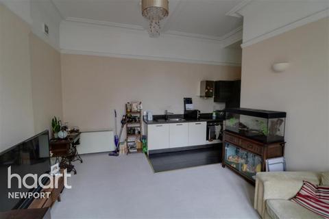 2 bedroom flat to rent - Shirehall, Newport