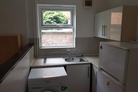 1 bedroom flat to rent, Clarendon Park Road, Leicester LE2
