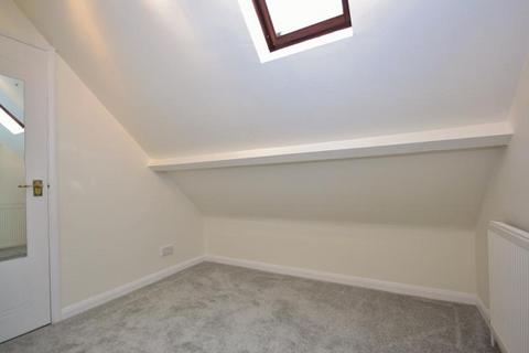 1 bedroom apartment to rent, York Road, Guildford, Surrey, GU1