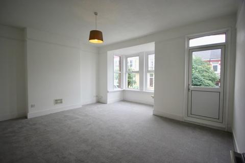 1 bedroom flat to rent, 51a Thornbury Park Avenue