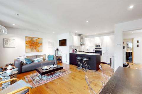 2 bedroom apartment to rent, Britton Street, EC1M