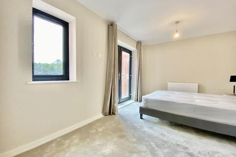 1 bedroom apartment to rent, Green Quarter , Cross Green Lane , Leeds