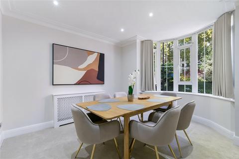 undefined, Hyde Park Square, Hyde Park, W2