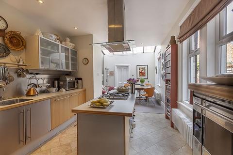 4 bedroom terraced house for sale, Oaklands, Gosforth, Newcastle upon Tyne