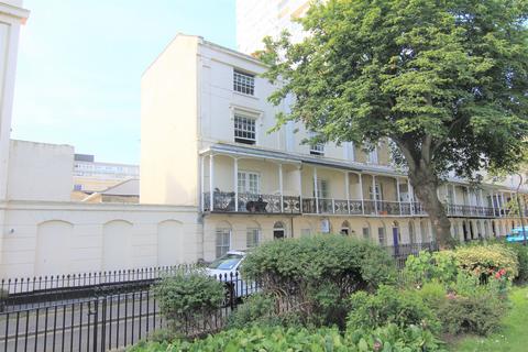 1 bedroom flat to rent - Russell Square, Brighton BN1