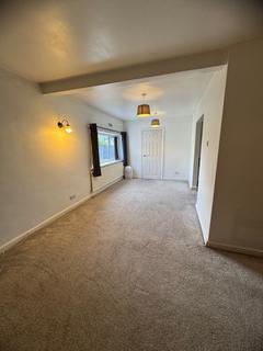 2 bedroom maisonette to rent, Mews Cottages, Kendall Avenue, Shipley, West Yorkshire, BD18