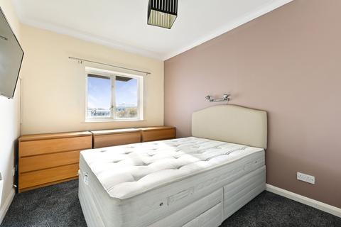 1 bedroom flat for sale - Regents Court, Kingston, KT2