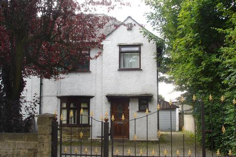 3 bedroom semi-detached house to rent, Allerton Road, Bradford, West Yorkshire, BD8