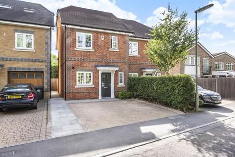 2 bedroom semi-detached house to rent, Staines upon Thames,  Surrey,  TW18